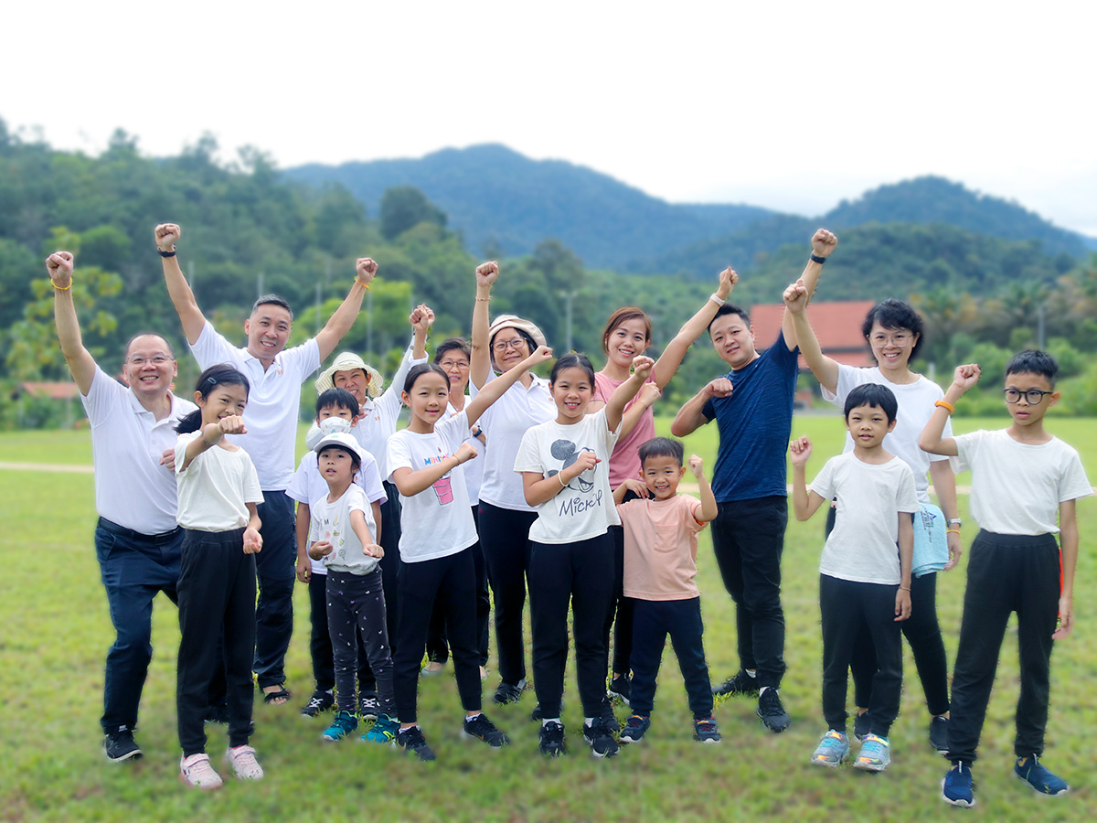 Together on the Journey : Nurturing Dhamma as a Family